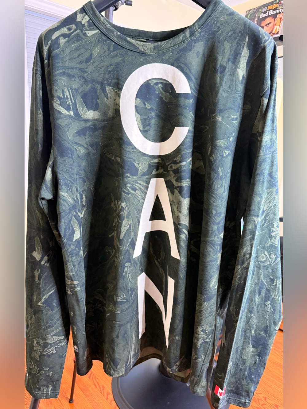 GORGEOUS LULULEMON OLYMPIC 
Long sleeve Shirt !!!